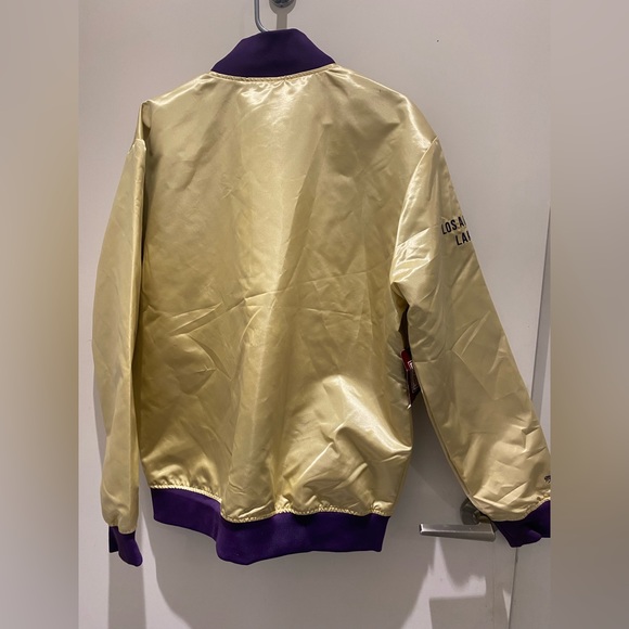 Mitchell and Ness Los Angeles Lakers Bomber Jacket - Picture 2 of 9